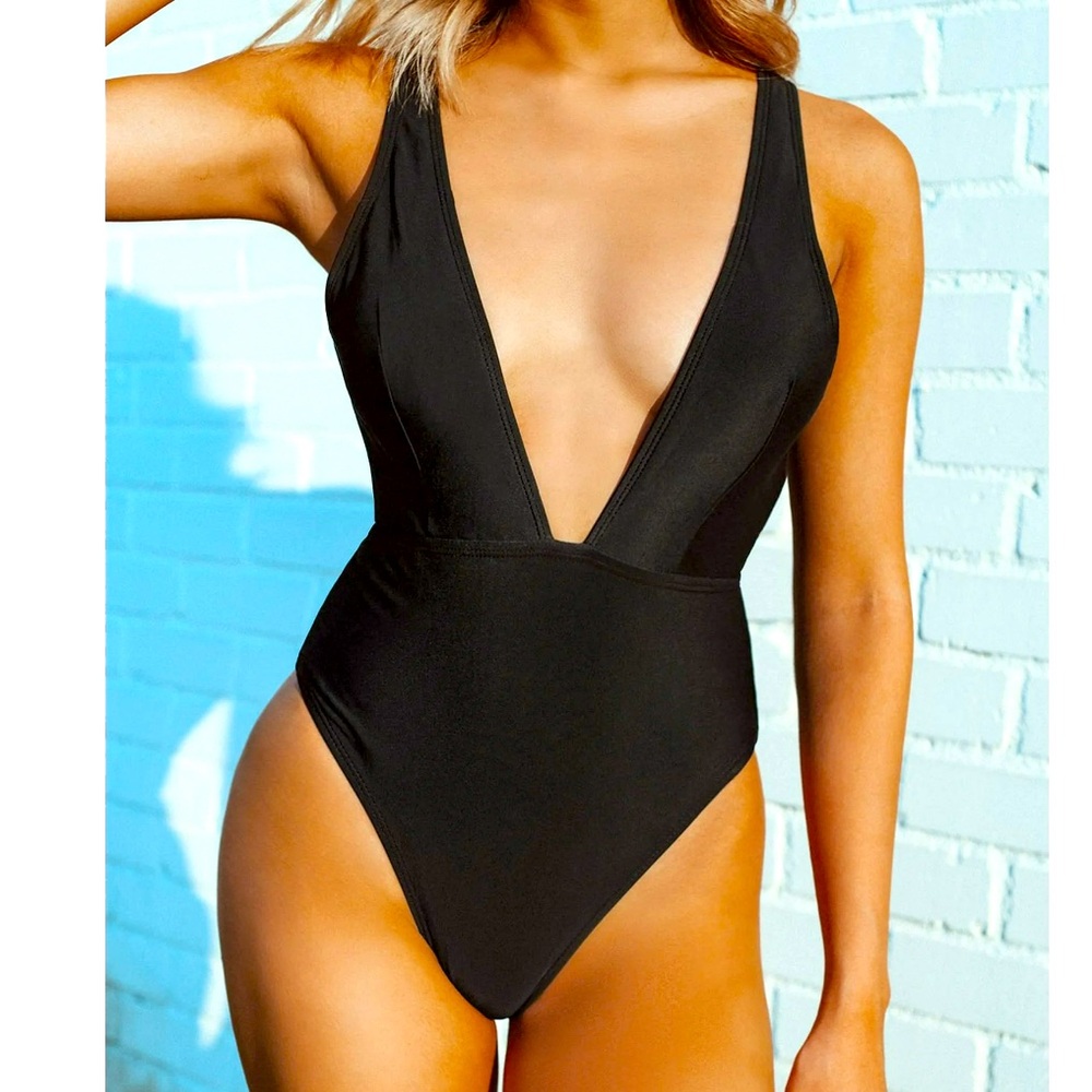 Zaful Plunging Neck High Leg Sexy One Piece Black Swim Nylon
